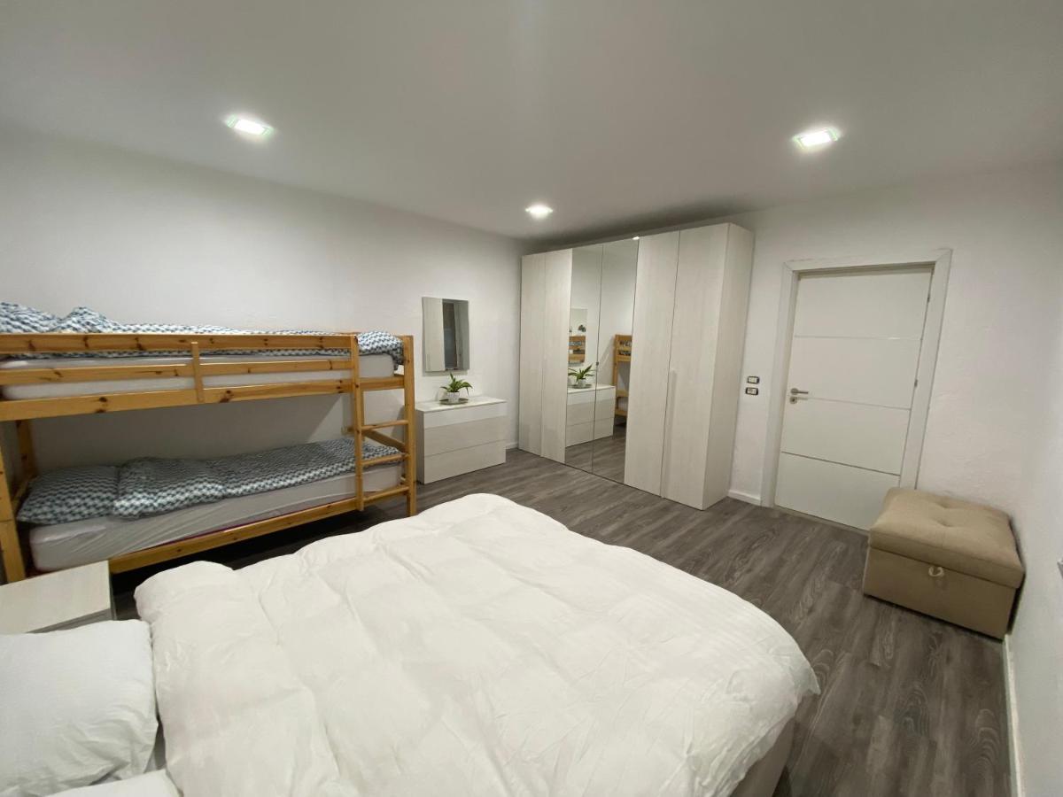 Maison Bellevue - 2 Bdrm Villa In Borsh Beach Luaran gambar