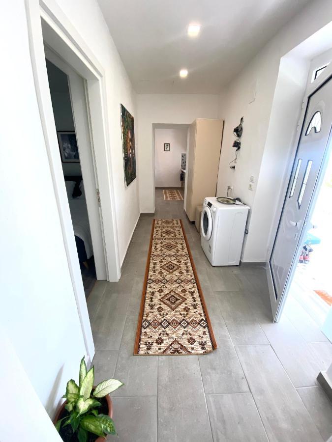 Maison Bellevue - 2 Bdrm Villa In Borsh Beach Luaran gambar